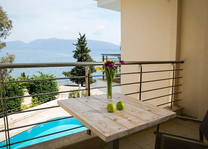 Villa Deluxe Kefalonia Leyland 1 Bedroom Pool And Sea View